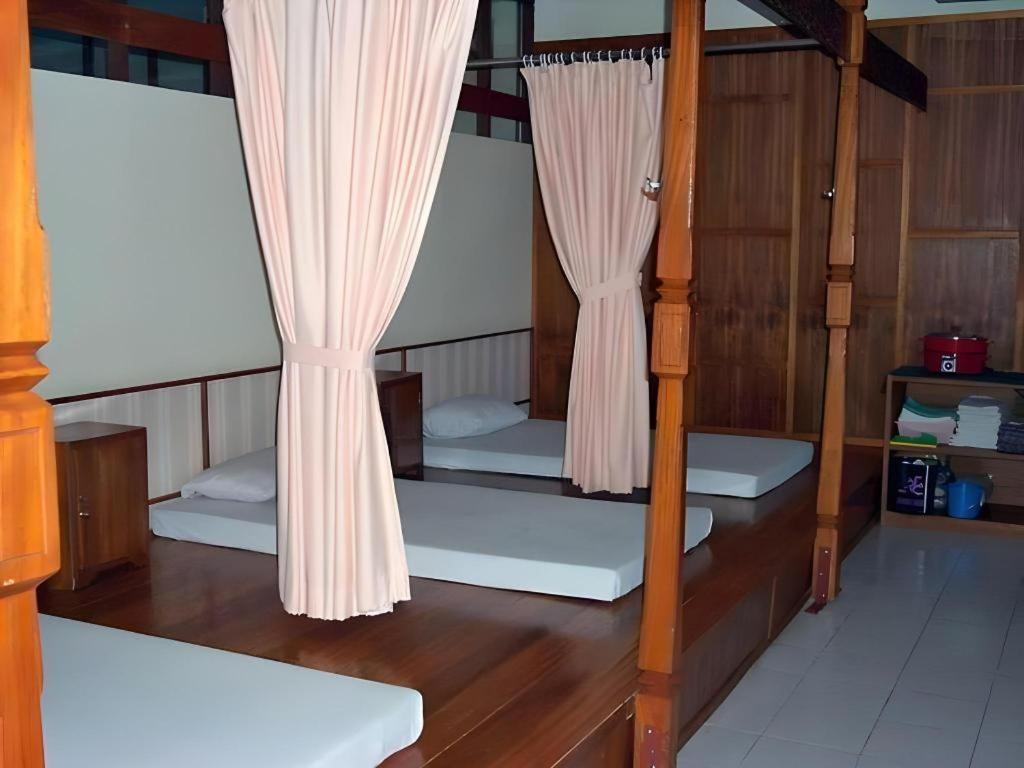 River Kwai Village Hotel Ban Kaeng Raboet Exterior photo